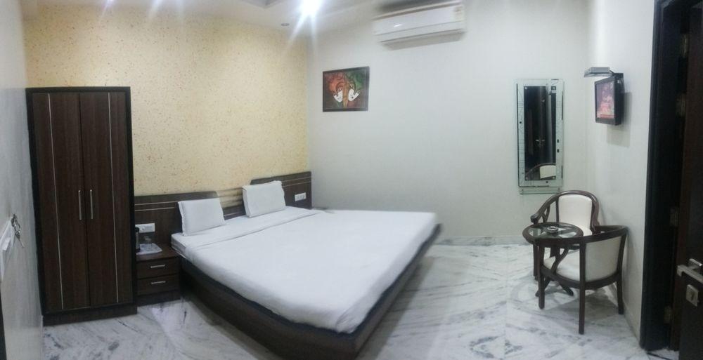 Star Hotel Агра Экстерьер фото