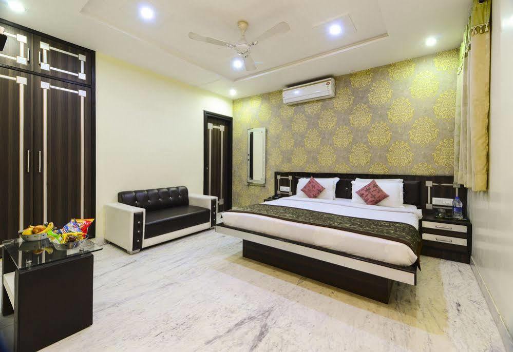 Star Hotel Агра Экстерьер фото