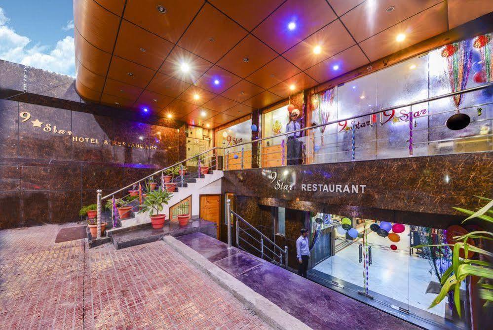 Star Hotel Агра Экстерьер фото